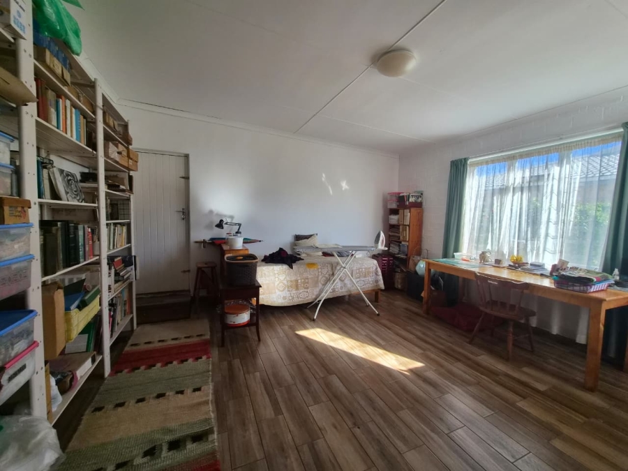 6 Bedroom Property for Sale in Stilbaai Wes Western Cape